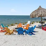 Paradise Beach Sailport Resort Condo